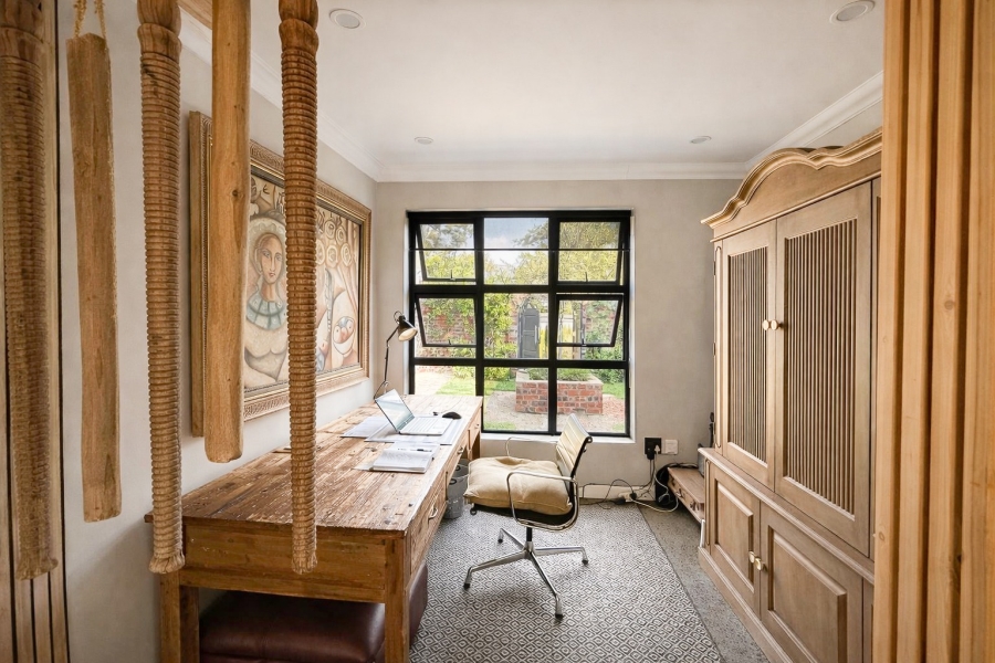 3 Bedroom Property for Sale in Meerhof North West